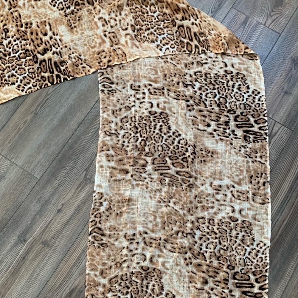 Scarf - Picture 5 of 5
